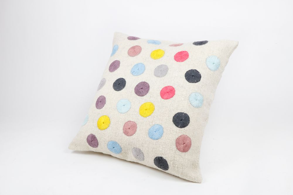 Vaknebal cushion cover