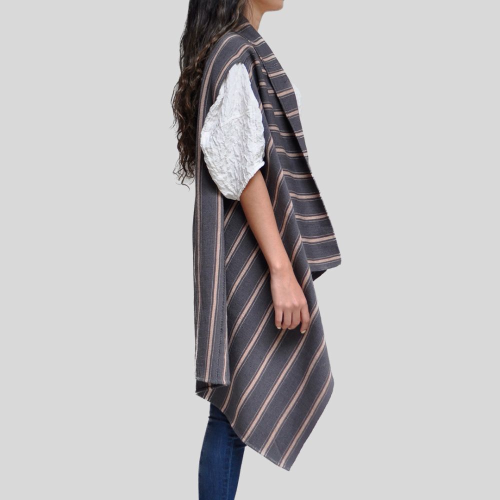 Tsajalhucum vest