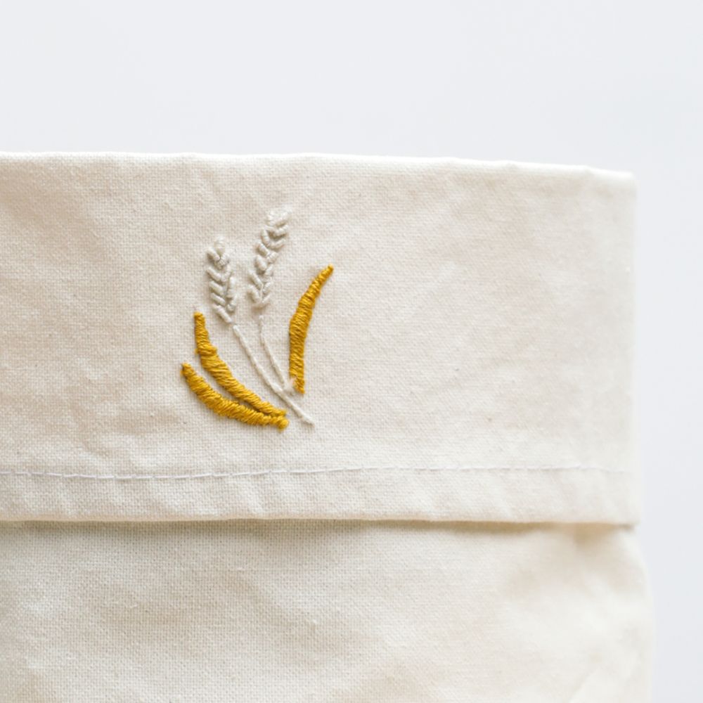 Panera circular bordada