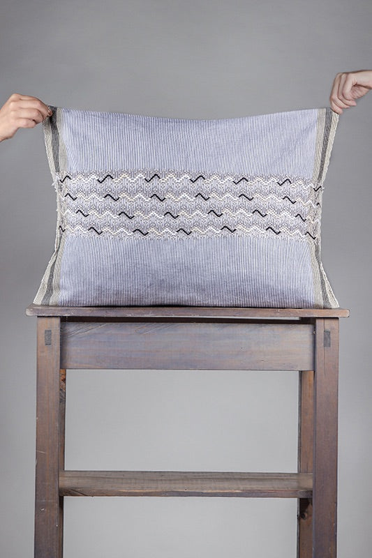 Funda cojín con brocado Serpiente