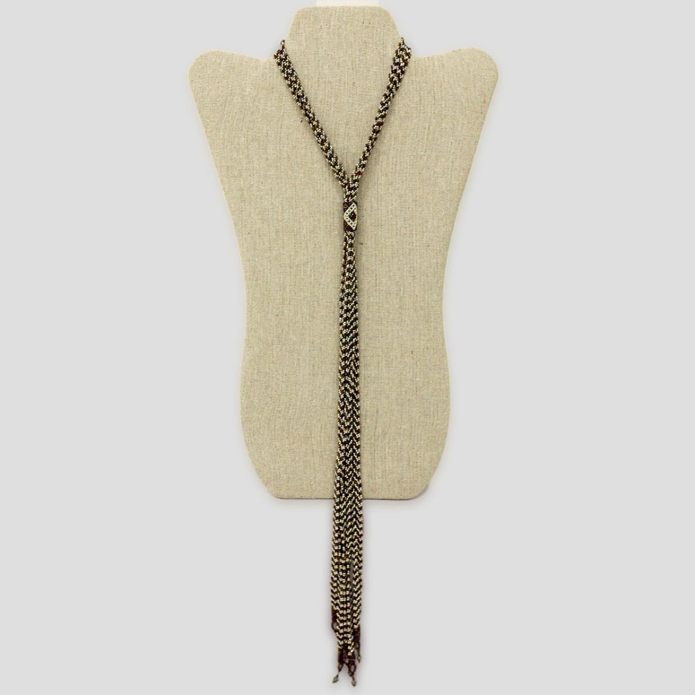 Collar corbatín plateado