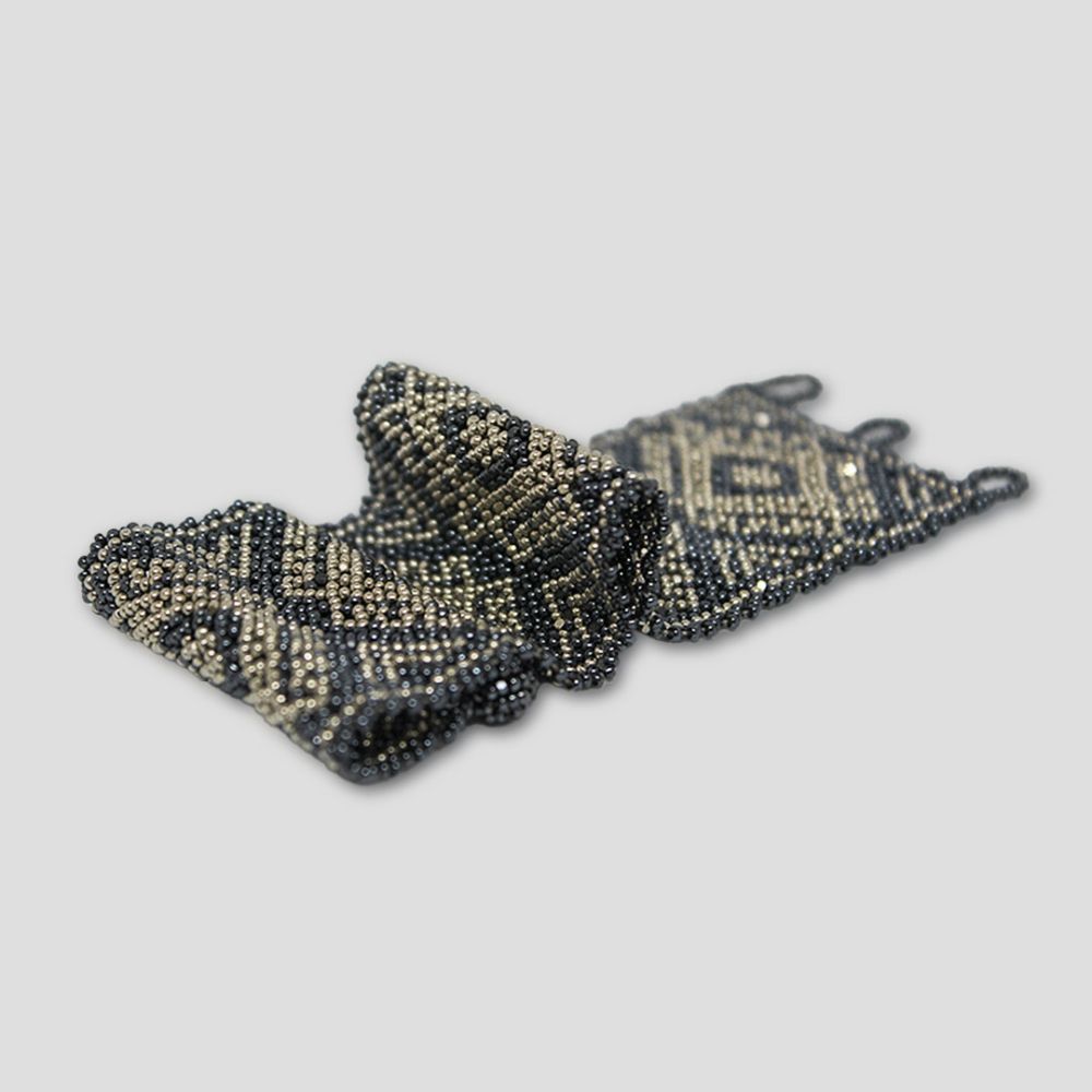 Pulsera gris