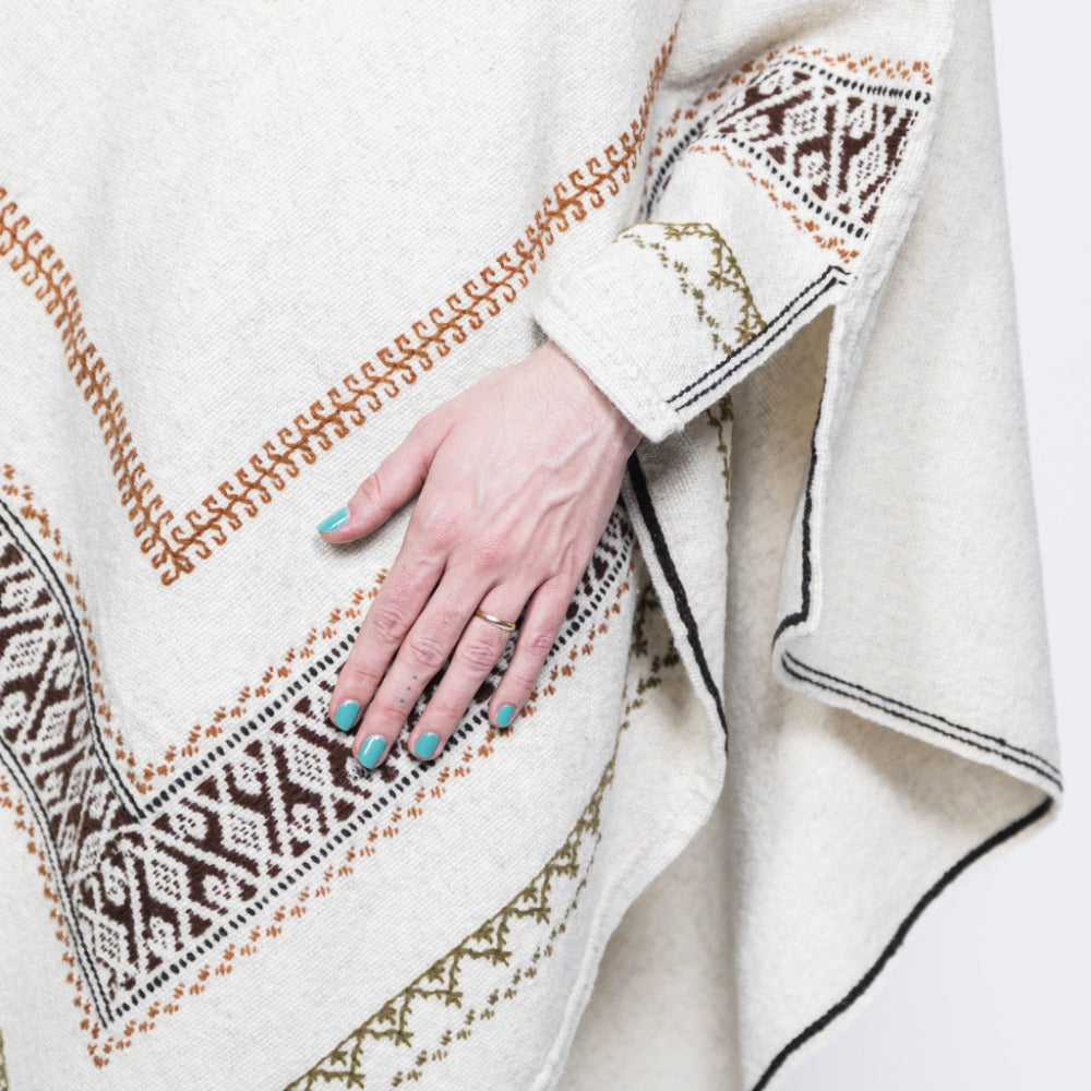 Matekit Poncho