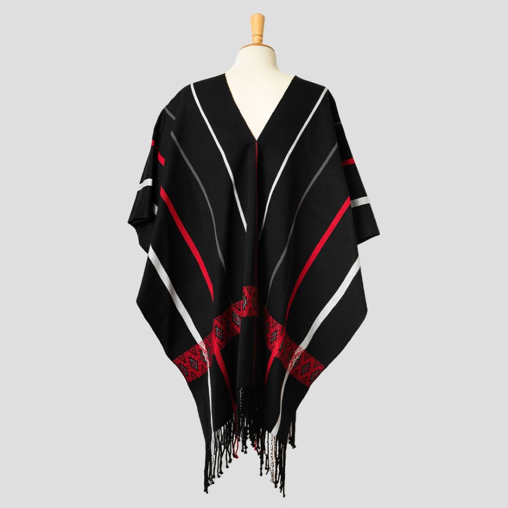 Poncho Ak´ubal
