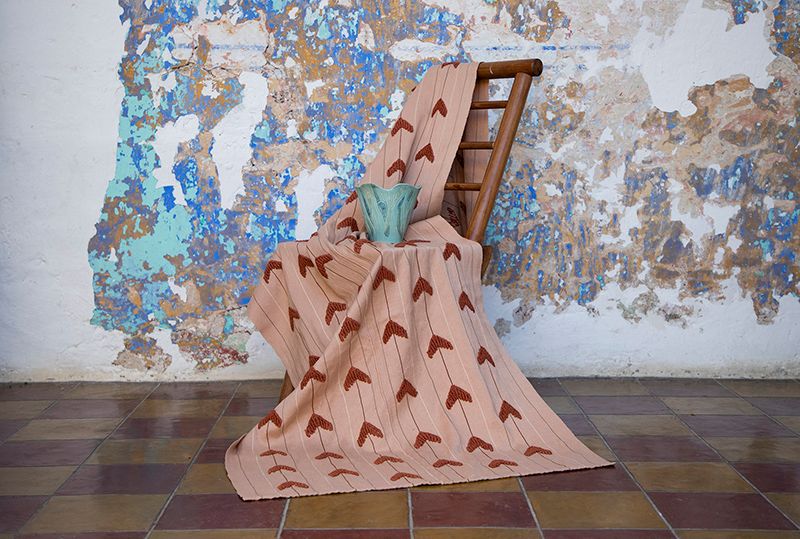 Textile Arrow
