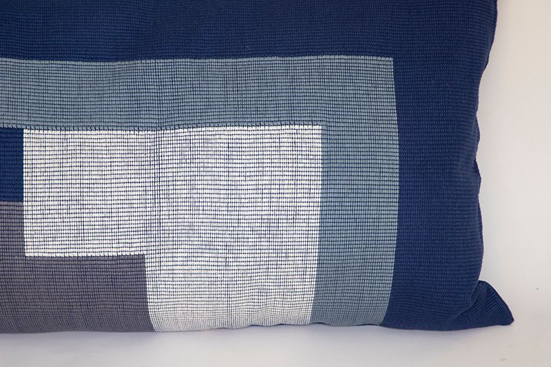 Cojín Las Florecitas (lumbar)