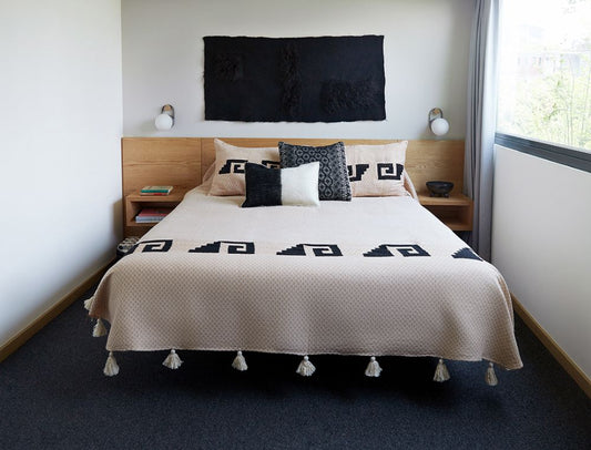 Grecas double bedspread