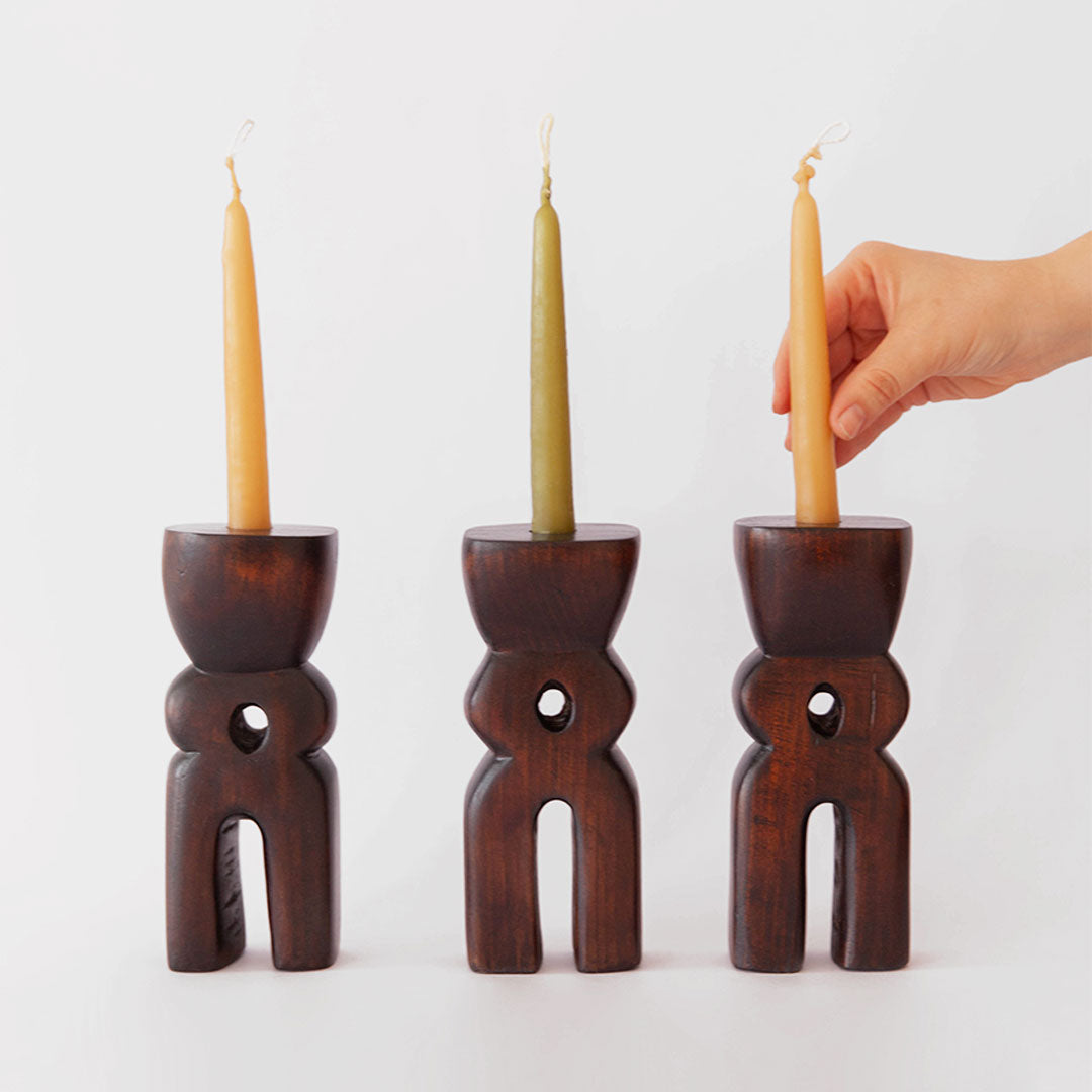 Ahuil candle holder