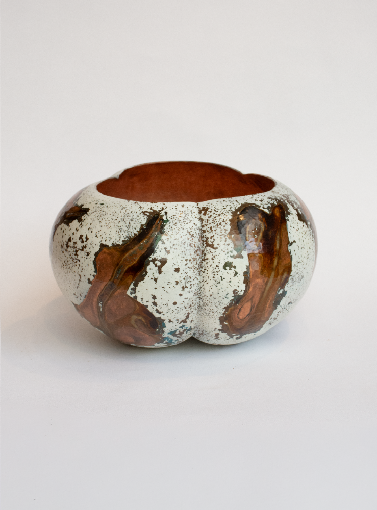 Tecomate lobulado con patina