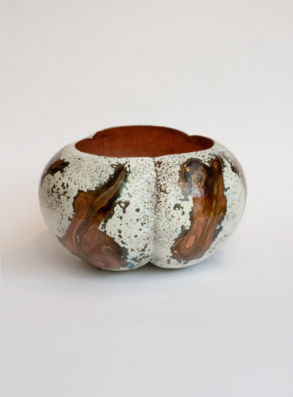 Tecomate lobulado con patina