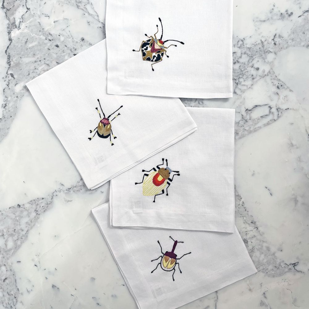 set bugs napkins