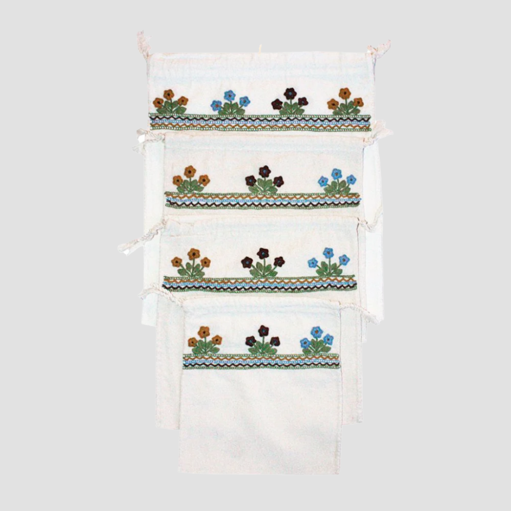 Set de 4 Bolsas Cham (1 Ch- 2 Med -1 Gde)Bordadas A Mano